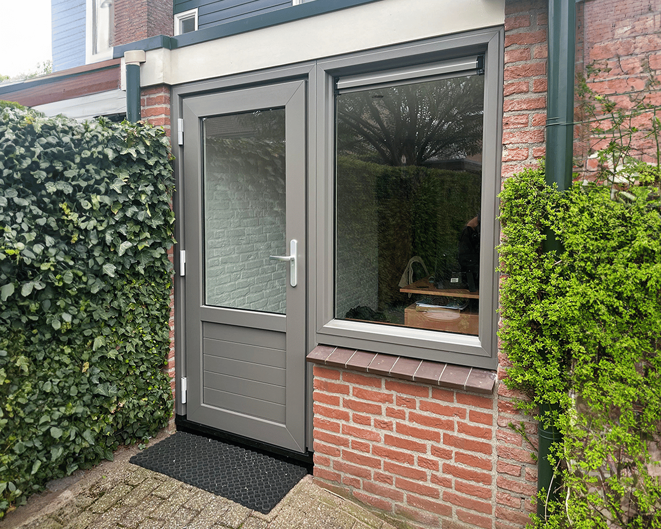 achterdeuren-grijs-3