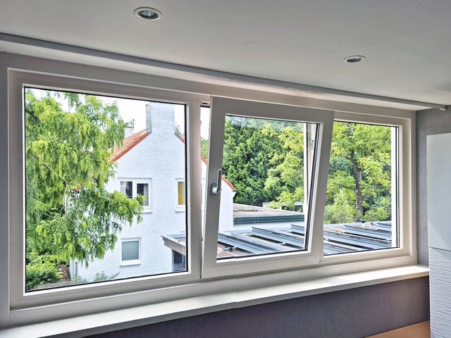 kunststof-draaikiepraam-binnenaanzicht-1