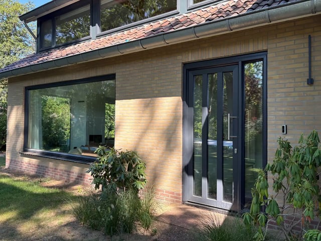 kunststof-kozijn-voordeur-1