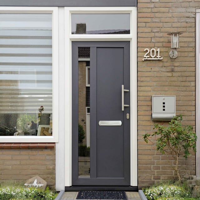 kunststof-voordeur-met-kozijn-en-bovenlicht-met-zijlicht