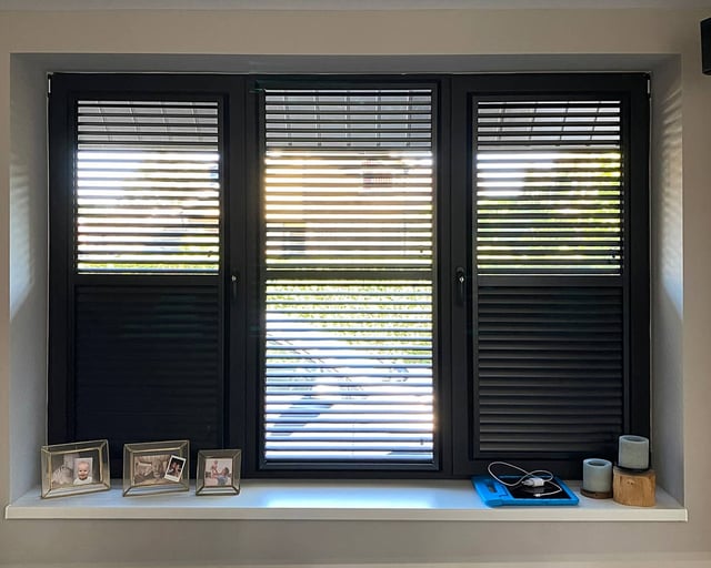 lamella-zwart-raam-04
