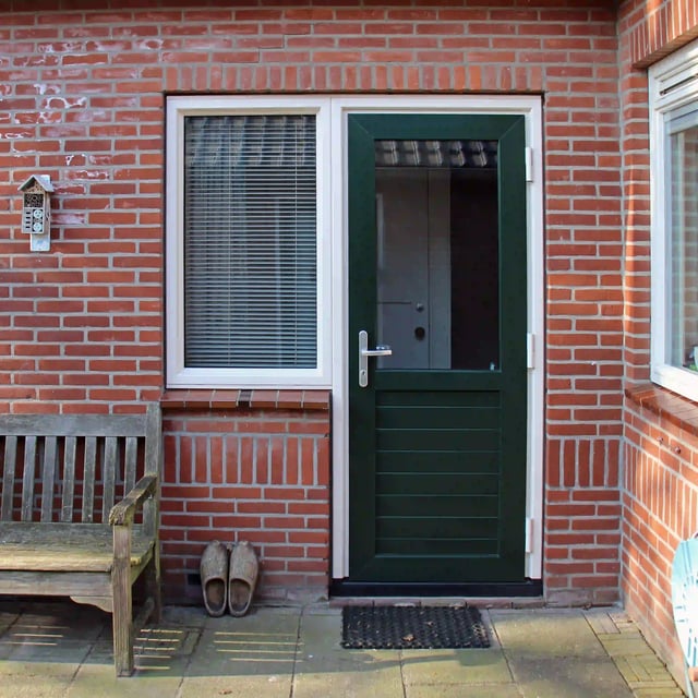 tevreden-klant-kunststof-kozijnen-vierkant-1