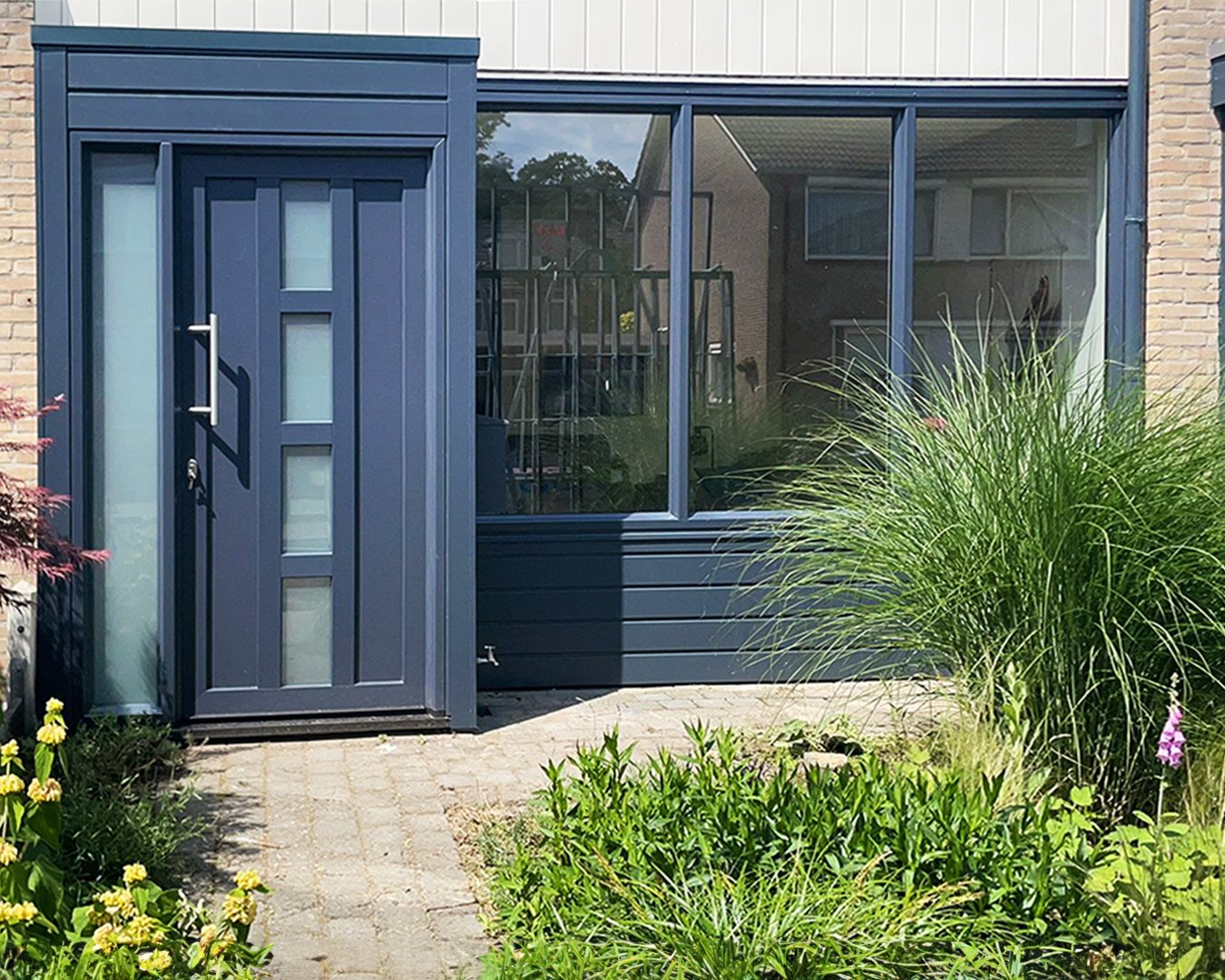 voordeur met gevelbekleding-1