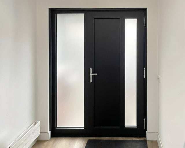 kunststof-voordeur-binnen-aanzicht