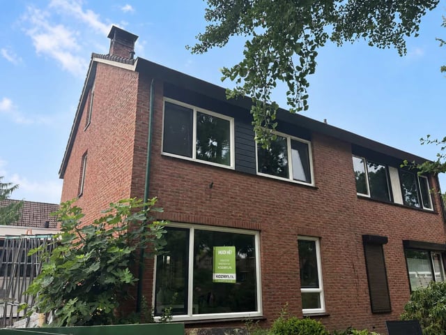 voorkant-huis-kunststof-kozijnen-Aug-13-2026-02-10-24-4072-PM