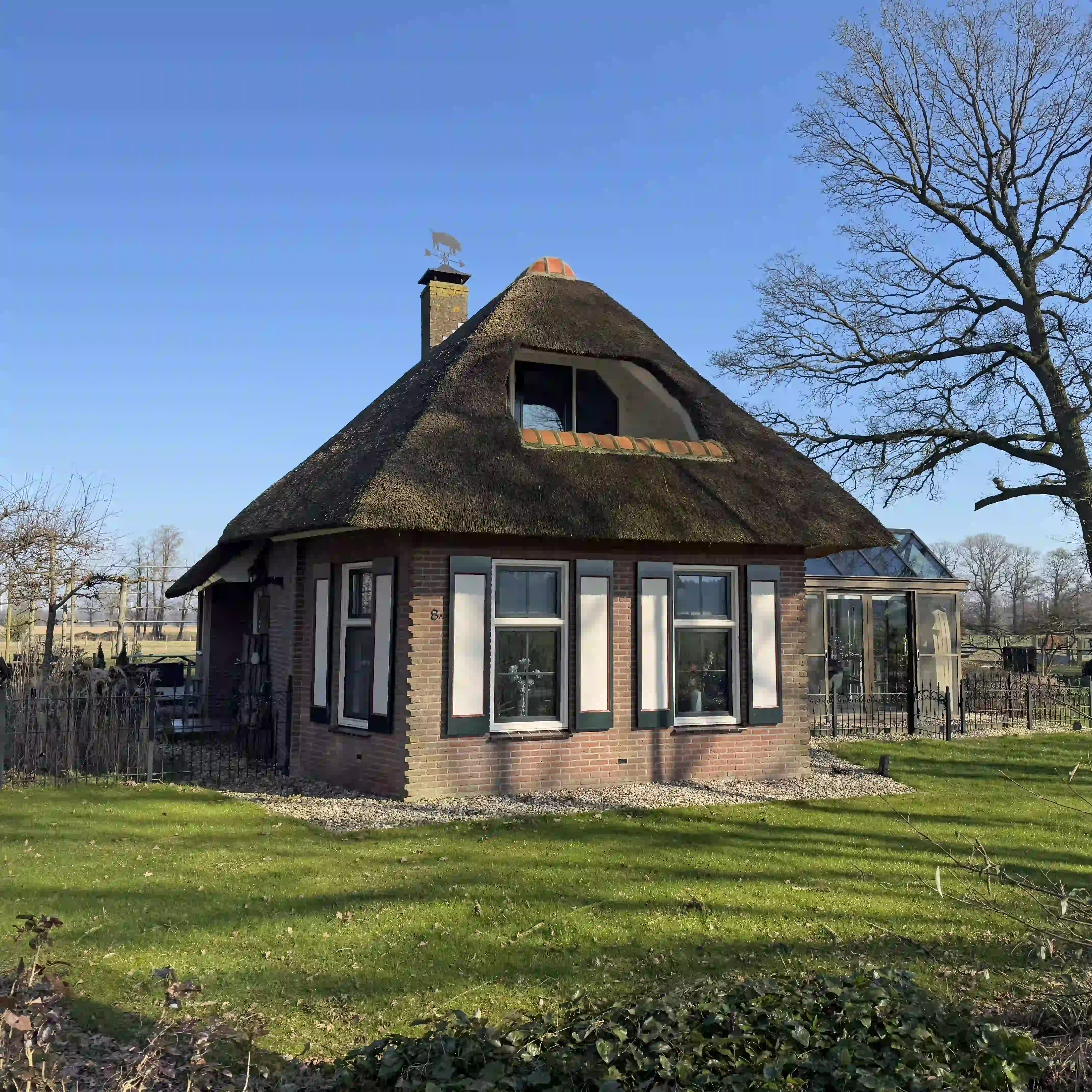 kunststof-kozijnen-renovatie-1-vierkant