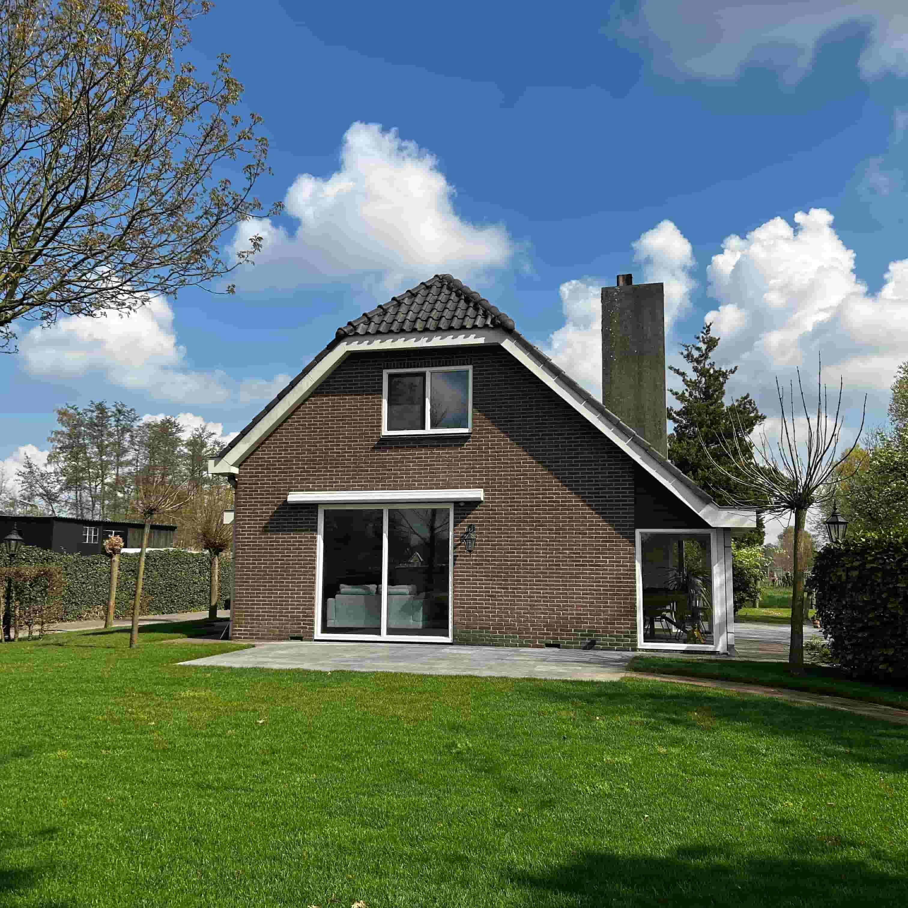 voorkant-huis-kunststof-kozijnen